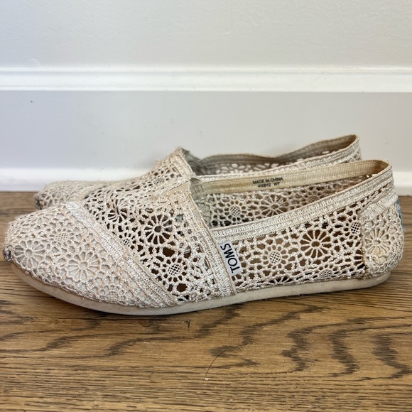 TOMS Natural Moroccan Crochet‎ Alpargata Flats 7 - Picture 1 of 5